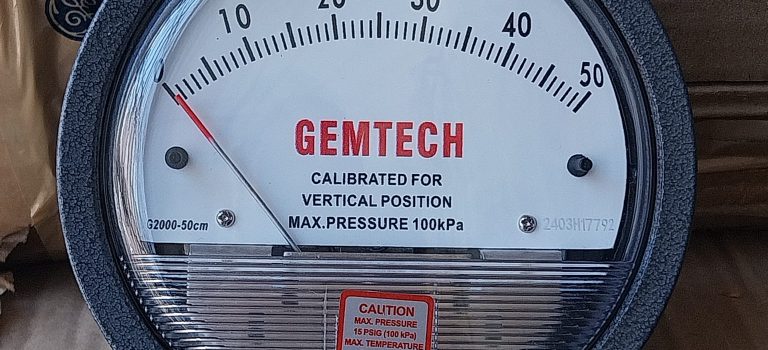 GEMTECH Differential Pressure Gauges For Olpad Industrial Estate Surat Gujarat