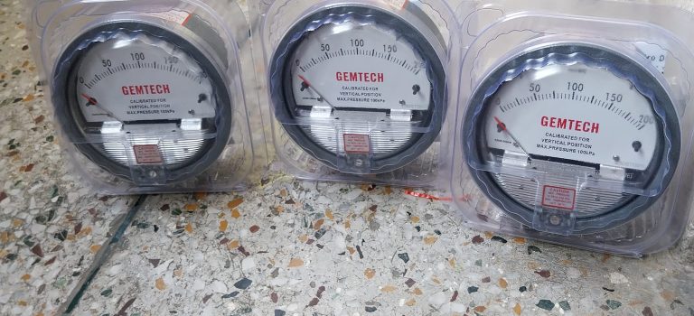 GEMTECH Differential Pressure Gauge From Maharajpura Industrial Area Gwalior Madhya Pradesh